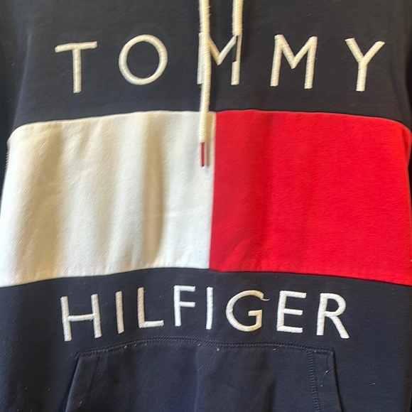 Tommy Hilfiger Navy Sweatshirt with Red and White Logo - Picture 2 of 7